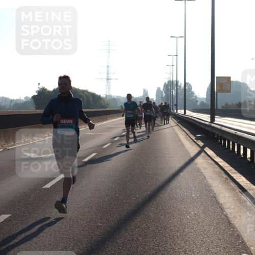 03.10.2025 - Köhlbrandbrückenlauf Fabian Wolf http://msf.ph/oto/8996351 03.10.2025 09:12:54 Position 3 3350 meine-sportfotos.de