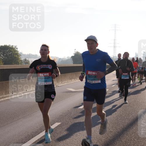 03.10.2025 - Köhlbrandbrückenlauf Fabian Wolf http://msf.ph/oto/8996455 03.10.2025 09:13:02 Position 3 3008, 3248 meine-sportfotos.de