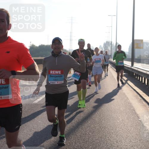 03.10.2025 - Köhlbrandbrückenlauf Fabian Wolf http://msf.ph/oto/8996568 03.10.2025 09:13:07 Position 3 1012, 1007 meine-sportfotos.de