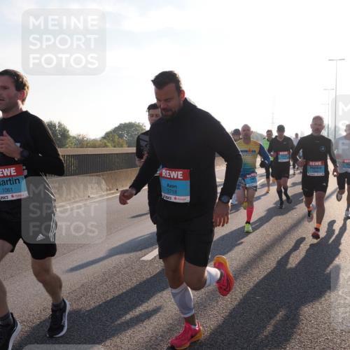 03.10.2025 - Köhlbrandbrückenlauf Fabian Wolf http://msf.ph/oto/8996647 03.10.2025 09:13:11 Position 3 1061, 3718 meine-sportfotos.de