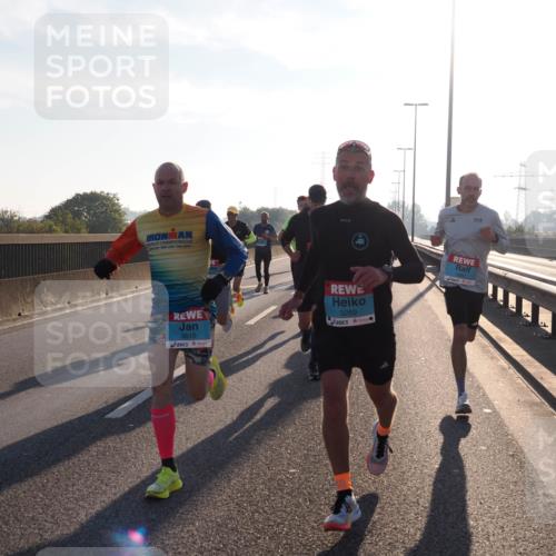 03.10.2025 - Köhlbrandbrückenlauf Fabian Wolf http://msf.ph/oto/8996652 03.10.2025 09:13:12 Position 3 3610, 3269 meine-sportfotos.de