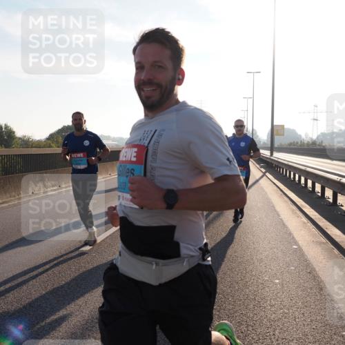 03.10.2025 - Köhlbrandbrückenlauf Fabian Wolf http://msf.ph/oto/8996689 03.10.2025 09:13:15 Position 3  meine-sportfotos.de