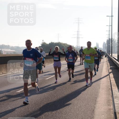 03.10.2025 - Köhlbrandbrückenlauf Fabian Wolf http://msf.ph/oto/8996733 03.10.2025 09:13:24 Position 3 3078 meine-sportfotos.de