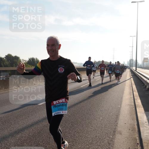 03.10.2025 - Köhlbrandbrückenlauf Fabian Wolf http://msf.ph/oto/8996810 03.10.2025 09:13:31 Position 3 191, 1910, 1020 meine-sportfotos.de