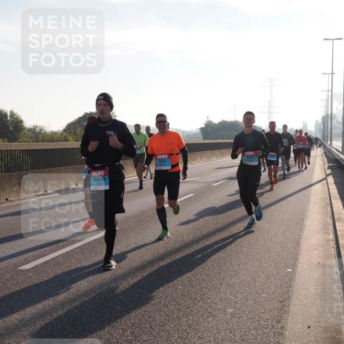03.10.2025 - Köhlbrandbrückenlauf Fabian Wolf http://msf.ph/oto/8996859 03.10.2025 09:13:37 Position 3 3136 meine-sportfotos.de