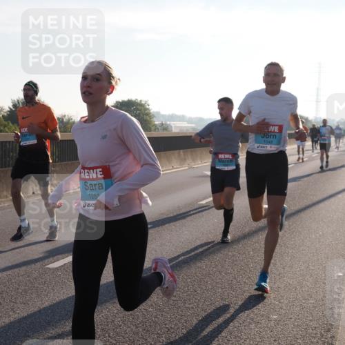 03.10.2025 - Köhlbrandbrückenlauf Fabian Wolf http://msf.ph/oto/8996937 03.10.2025 09:13:45 Position 3 1101, 1251, 1048 meine-sportfotos.de