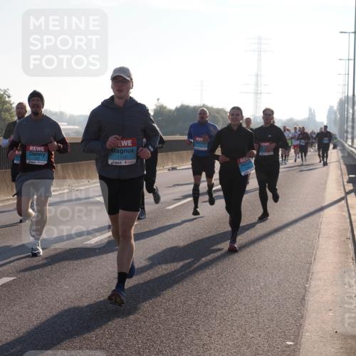 03.10.2025 - Köhlbrandbrückenlauf Fabian Wolf http://msf.ph/oto/8997027 03.10.2025 09:13:57 Position 3 1237, 1150 meine-sportfotos.de
