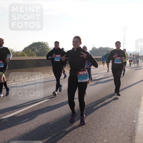 03.10.2025 - Köhlbrandbrückenlauf Fabian Wolf http://msf.ph/oto/8997049 03.10.2025 09:13:58 Position 3 1122, 2708 meine-sportfotos.de