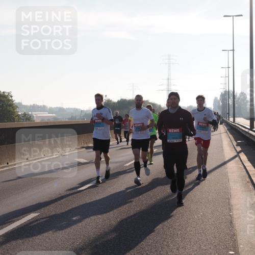 03.10.2025 - Köhlbrandbrückenlauf Fabian Wolf http://msf.ph/oto/8997094 03.10.2025 09:14:06 Position 3 3834 meine-sportfotos.de