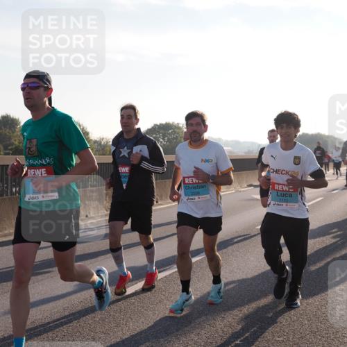 03.10.2025 - Köhlbrandbrückenlauf Fabian Wolf http://msf.ph/oto/8997194 03.10.2025 09:14:20 Position 3 34, 3338, 24, 1112 meine-sportfotos.de