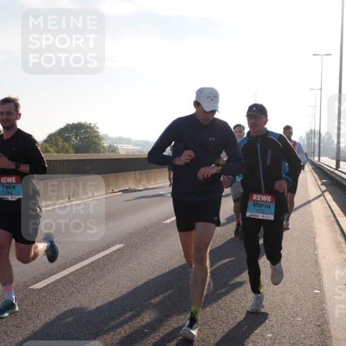 03.10.2025 - Köhlbrandbrückenlauf Fabian Wolf http://msf.ph/oto/8997211 03.10.2025 09:14:22 Position 3 2712, 1068, 1175 meine-sportfotos.de