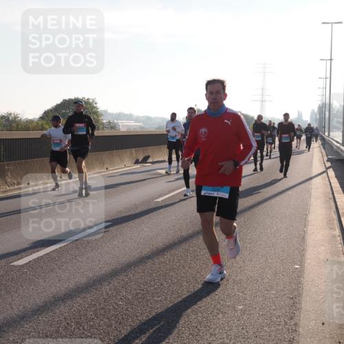 03.10.2025 - Köhlbrandbrückenlauf Fabian Wolf http://msf.ph/oto/8997224 03.10.2025 09:14:26 Position 3  meine-sportfotos.de