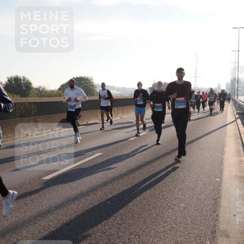03.10.2025 - Köhlbrandbrückenlauf Fabian Wolf http://msf.ph/oto/8997236 03.10.2025 09:14:28 Position 3 1052 meine-sportfotos.de