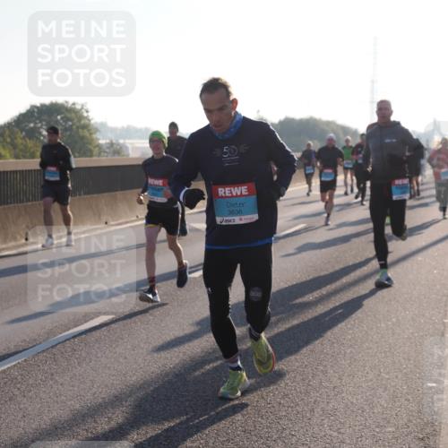 03.10.2025 - Köhlbrandbrückenlauf Fabian Wolf http://msf.ph/oto/8997397 03.10.2025 09:14:48 Position 3 50, 3836 meine-sportfotos.de