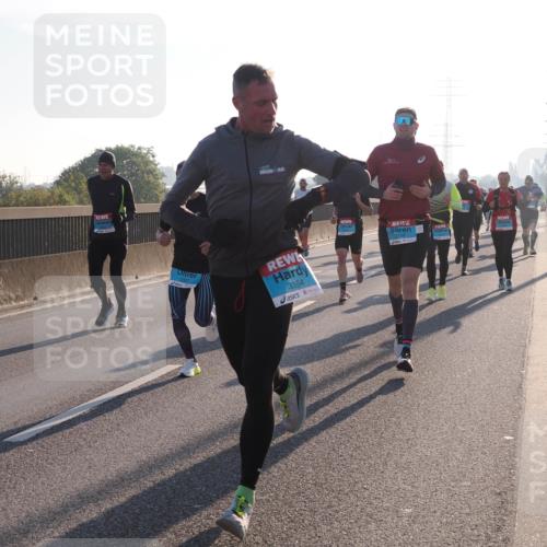 03.10.2025 - Köhlbrandbrückenlauf Fabian Wolf http://msf.ph/oto/8997419 03.10.2025 09:14:50 Position 3 3354, 3118 meine-sportfotos.de