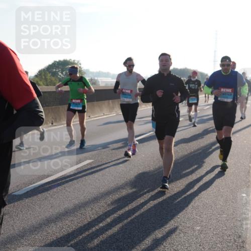 03.10.2025 - Köhlbrandbrückenlauf Fabian Wolf http://msf.ph/oto/8997496 03.10.2025 09:14:56 Position 3 1910, 65, 1132 meine-sportfotos.de