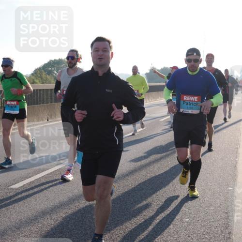 03.10.2025 - Köhlbrandbrückenlauf Fabian Wolf http://msf.ph/oto/8997516 03.10.2025 09:14:56 Position 3 2710, 1132 meine-sportfotos.de