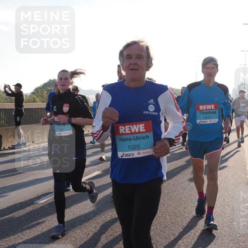 03.10.2025 - Köhlbrandbrückenlauf Fabian Wolf http://msf.ph/oto/8997951 03.10.2025 09:15:24 Position 3 3317, 3568, 1025 meine-sportfotos.de