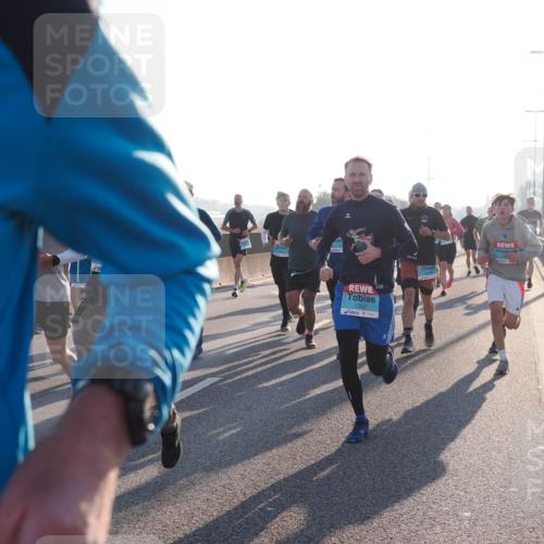 03.10.2025 - Köhlbrandbrückenlauf Fabian Wolf http://msf.ph/oto/8997995 03.10.2025 09:15:26 Position 3 238, 1262 meine-sportfotos.de