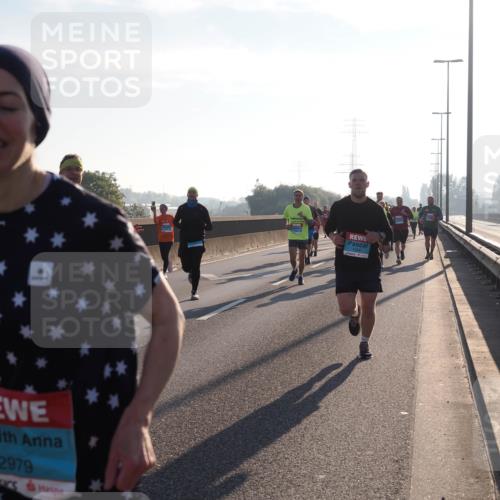 03.10.2025 - Köhlbrandbrückenlauf Fabian Wolf http://msf.ph/oto/8998112 03.10.2025 09:15:36 Position 3 2979, 1504 meine-sportfotos.de