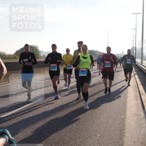 03.10.2025 - Köhlbrandbrückenlauf Fabian Wolf http://msf.ph/oto/8998187 03.10.2025 09:15:41 Position 3 5, 2004, 3454 meine-sportfotos.de