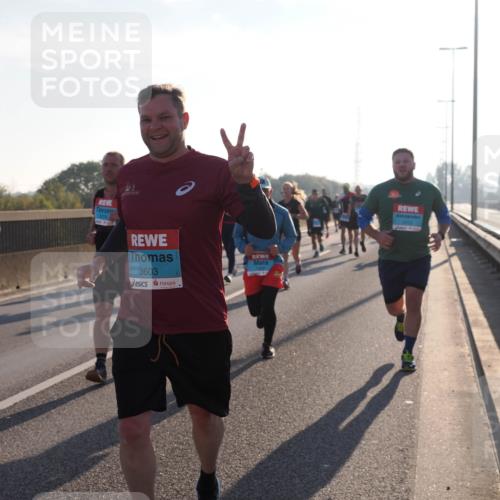 03.10.2025 - Köhlbrandbrückenlauf Fabian Wolf http://msf.ph/oto/8998252 03.10.2025 09:15:43 Position 3 3331, 1274, 3603, 1213 meine-sportfotos.de