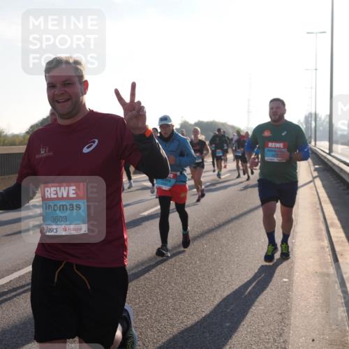 03.10.2025 - Köhlbrandbrückenlauf Fabian Wolf http://msf.ph/oto/8998260 03.10.2025 09:15:43 Position 3 3603, 12 meine-sportfotos.de