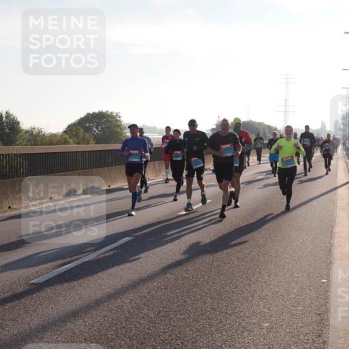 03.10.2025 - Köhlbrandbrückenlauf Fabian Wolf http://msf.ph/oto/8998352 03.10.2025 09:15:46 Position 3  meine-sportfotos.de