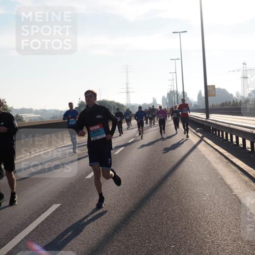 03.10.2025 - Köhlbrandbrückenlauf Fabian Wolf http://msf.ph/oto/8998568 03.10.2025 09:15:56 Position 3 3143 meine-sportfotos.de