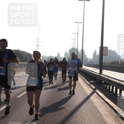 03.10.2025 - Köhlbrandbrückenlauf Fabian Wolf http://msf.ph/oto/8998701 03.10.2025 09:16:07 Position 3 3462, 3465 meine-sportfotos.de