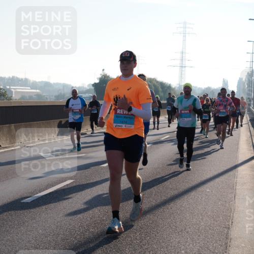 03.10.2025 - Köhlbrandbrückenlauf Fabian Wolf http://msf.ph/oto/8998923 03.10.2025 09:16:18 Position 3 1474 meine-sportfotos.de