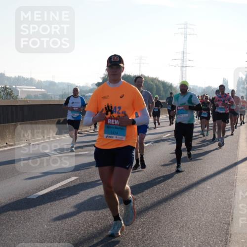 03.10.2025 - Köhlbrandbrückenlauf Fabian Wolf http://msf.ph/oto/8998932 03.10.2025 09:16:18 Position 3 42, 1474 meine-sportfotos.de