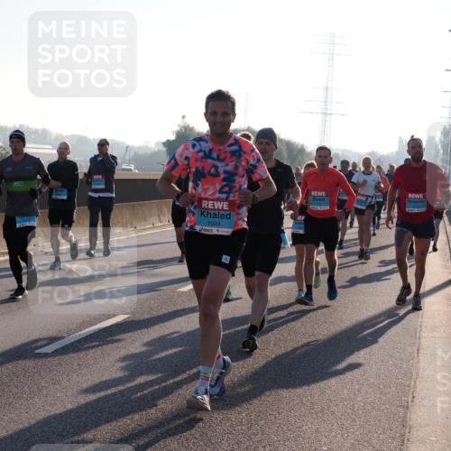 03.10.2025 - Köhlbrandbrückenlauf Fabian Wolf http://msf.ph/oto/8999039 03.10.2025 09:16:23 Position 3 526, 1039, 1165 meine-sportfotos.de