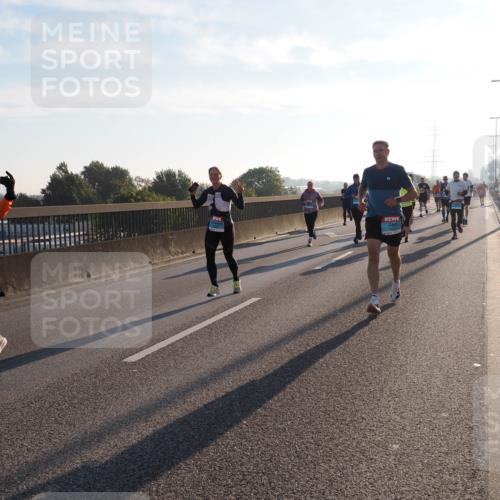 03.10.2025 - Köhlbrandbrückenlauf Fabian Wolf http://msf.ph/oto/8999219 03.10.2025 09:16:34 Position 3  meine-sportfotos.de