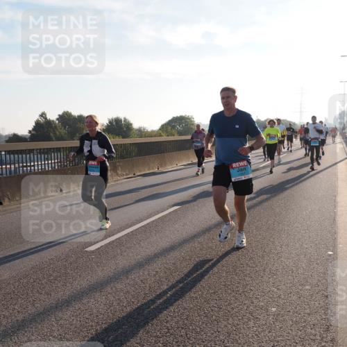 03.10.2025 - Köhlbrandbrückenlauf Fabian Wolf http://msf.ph/oto/8999247 03.10.2025 09:16:34 Position 3  meine-sportfotos.de
