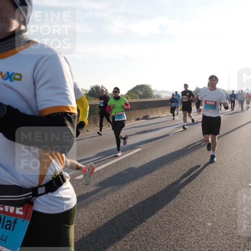 03.10.2025 - Köhlbrandbrückenlauf Fabian Wolf http://msf.ph/oto/8999424 03.10.2025 09:16:39 Position 3 3344 meine-sportfotos.de