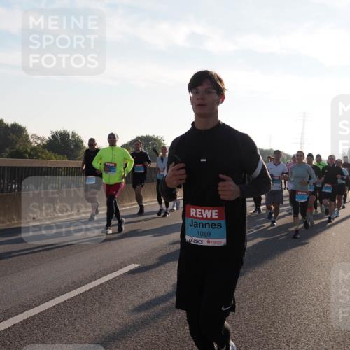 03.10.2025 - Köhlbrandbrückenlauf Fabian Wolf http://msf.ph/oto/8999918 03.10.2025 09:16:56 Position 3 1089 meine-sportfotos.de