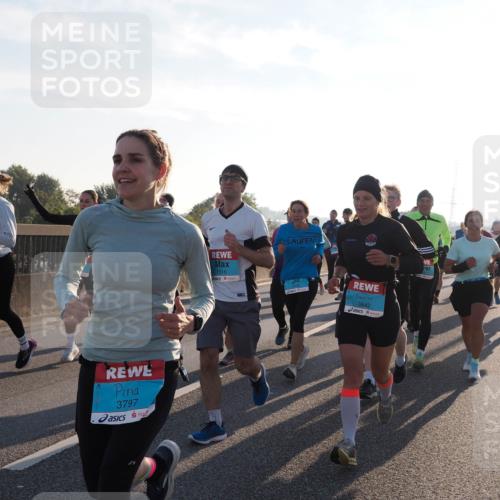 03.10.2025 - Köhlbrandbrückenlauf Fabian Wolf http://msf.ph/oto/9000021 03.10.2025 09:16:59 Position 3 3797, 1516, 3842 meine-sportfotos.de