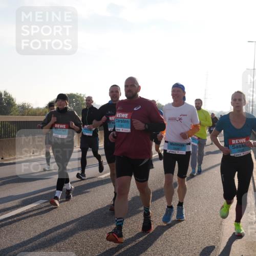 03.10.2025 - Köhlbrandbrückenlauf Fabian Wolf http://msf.ph/oto/9000196 03.10.2025 09:17:02 Position 3 1227, 1191, 3426, 1626 meine-sportfotos.de