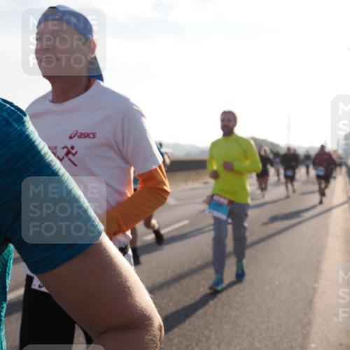 03.10.2025 - Köhlbrandbrückenlauf Fabian Wolf http://msf.ph/oto/9000274 03.10.2025 09:17:04 Position 3  meine-sportfotos.de