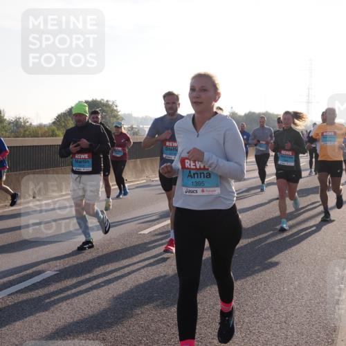 03.10.2025 - Köhlbrandbrückenlauf Fabian Wolf http://msf.ph/oto/9000572 03.10.2025 09:17:12 Position 3 3708, 3710, 1395 meine-sportfotos.de