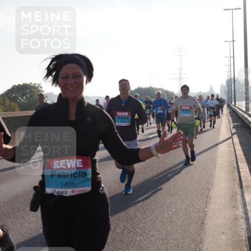 03.10.2025 - Köhlbrandbrückenlauf Fabian Wolf http://msf.ph/oto/9000873 03.10.2025 09:17:21 Position 3 40, 1496, 3656 meine-sportfotos.de