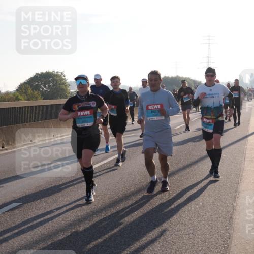 03.10.2025 - Köhlbrandbrückenlauf Fabian Wolf http://msf.ph/oto/9001175 03.10.2025 09:17:27 Position 3 3011, 3542 meine-sportfotos.de