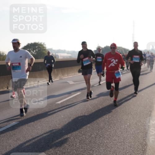 03.10.2025 - Köhlbrandbrückenlauf Fabian Wolf http://msf.ph/oto/9001267 03.10.2025 09:17:30 Position 3  meine-sportfotos.de