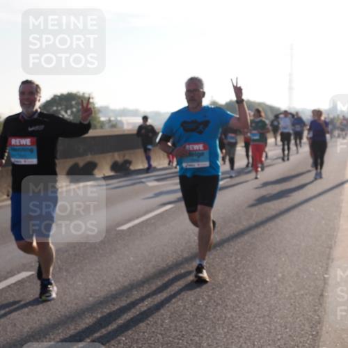 03.10.2025 - Köhlbrandbrückenlauf Fabian Wolf http://msf.ph/oto/9001425 03.10.2025 09:17:34 Position 3  meine-sportfotos.de