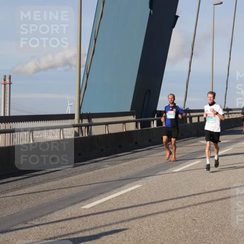03.10.2025 - Köhlbrandbrückenlauf Julia Fischer http://msf.ph/oto/9001451 03.10.2025 09:38:55 Position 2  meine-sportfotos.de