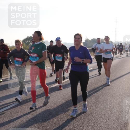 03.10.2025 - Köhlbrandbrückenlauf Fabian Wolf http://msf.ph/oto/9001581 03.10.2025 09:17:38 Position 3 3707, 3709, 1369, 1401 meine-sportfotos.de