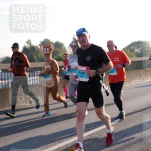 03.10.2025 - Köhlbrandbrückenlauf Fabian Wolf http://msf.ph/oto/9001665 03.10.2025 09:17:39 Position 3  meine-sportfotos.de