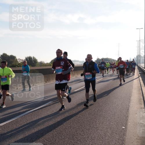 03.10.2025 - Köhlbrandbrückenlauf Fabian Wolf http://msf.ph/oto/9001985 03.10.2025 09:17:48 Position 3 12 meine-sportfotos.de