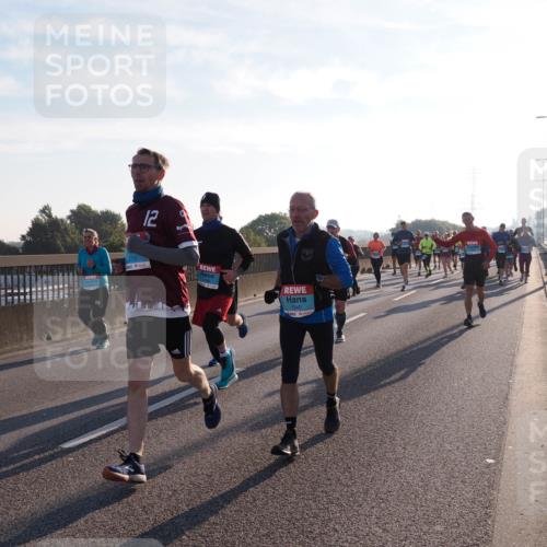 03.10.2025 - Köhlbrandbrückenlauf Fabian Wolf http://msf.ph/oto/9002017 03.10.2025 09:17:49 Position 3 3198, 12, 2743, 1340 meine-sportfotos.de